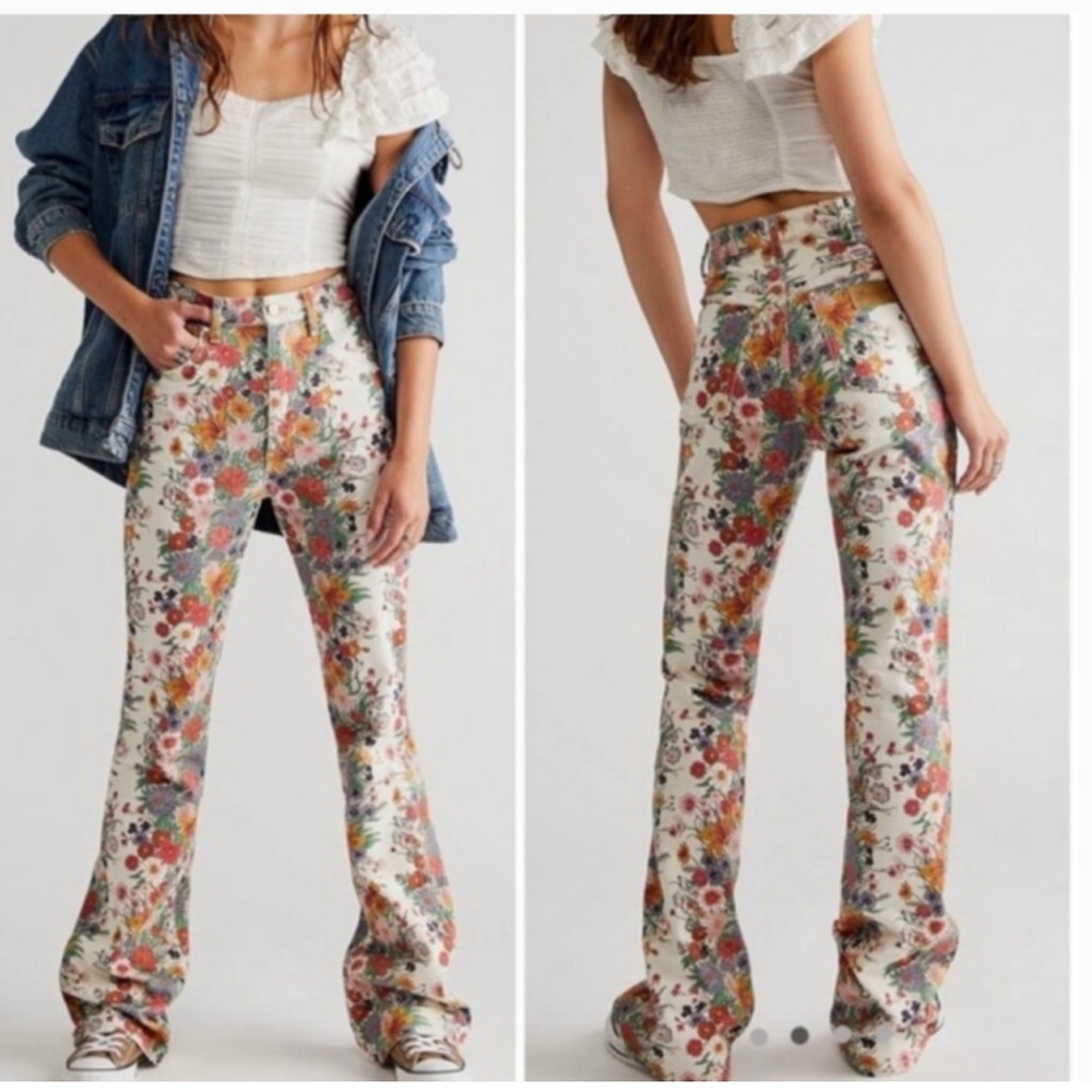 Wrangler Women's High Rise Floral Jeans - Multicolor size 29 inseam 34